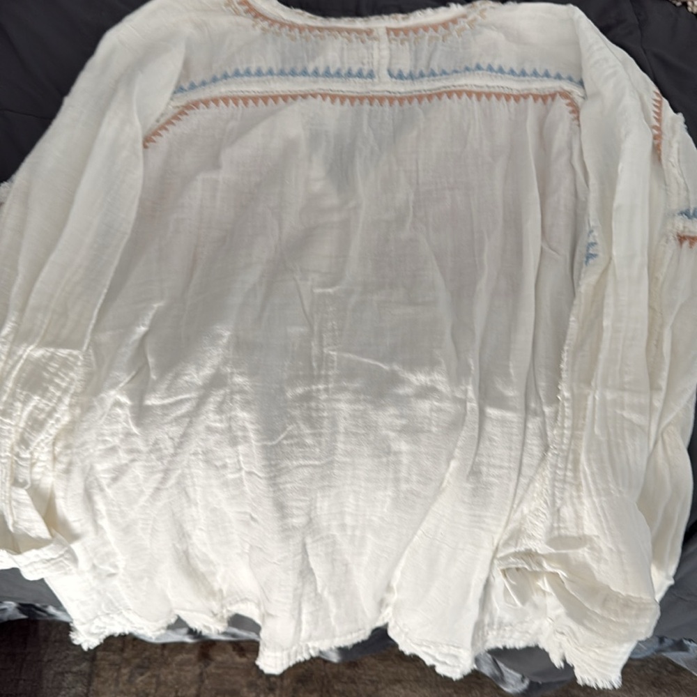 Women's Embroidered Bohemian Top - Johnny was.Brand New. - Picture 4 of 5